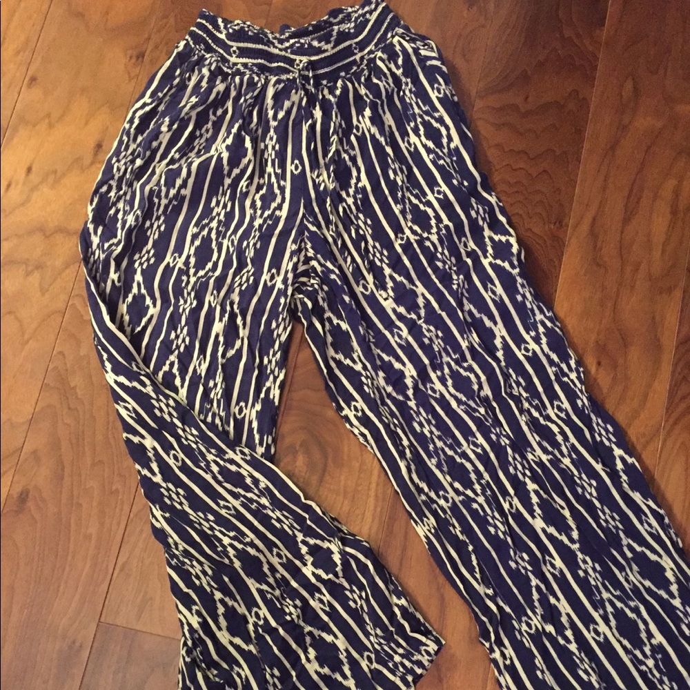 Fun flirty pants!